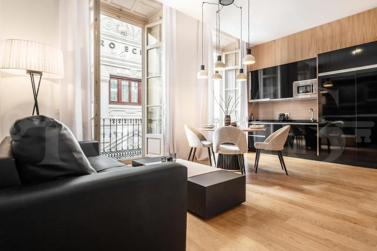 Classy Apartment In The Heart Of Malaga By Rems